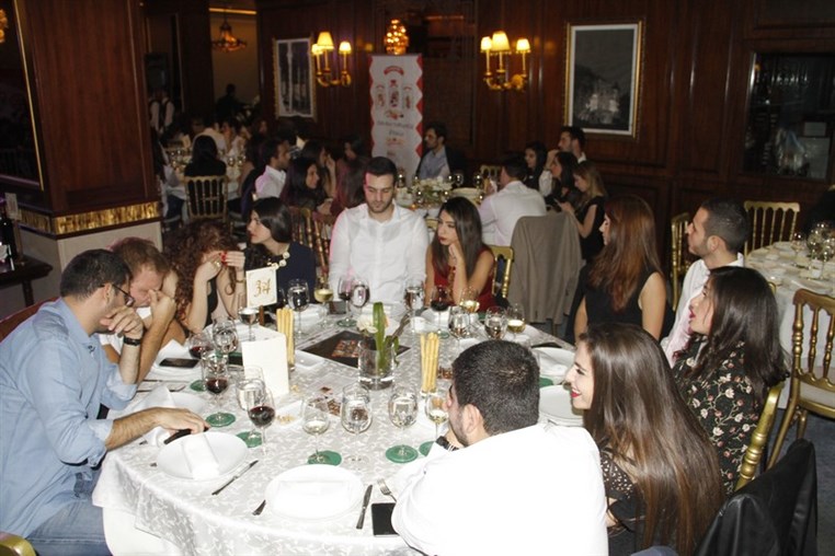 Rotaract Jamais en Vain,Toujours en Vin